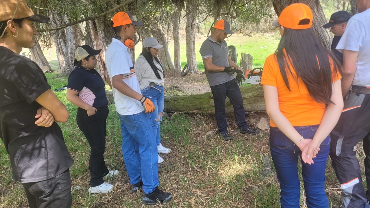Equipo en capacitación STIHL